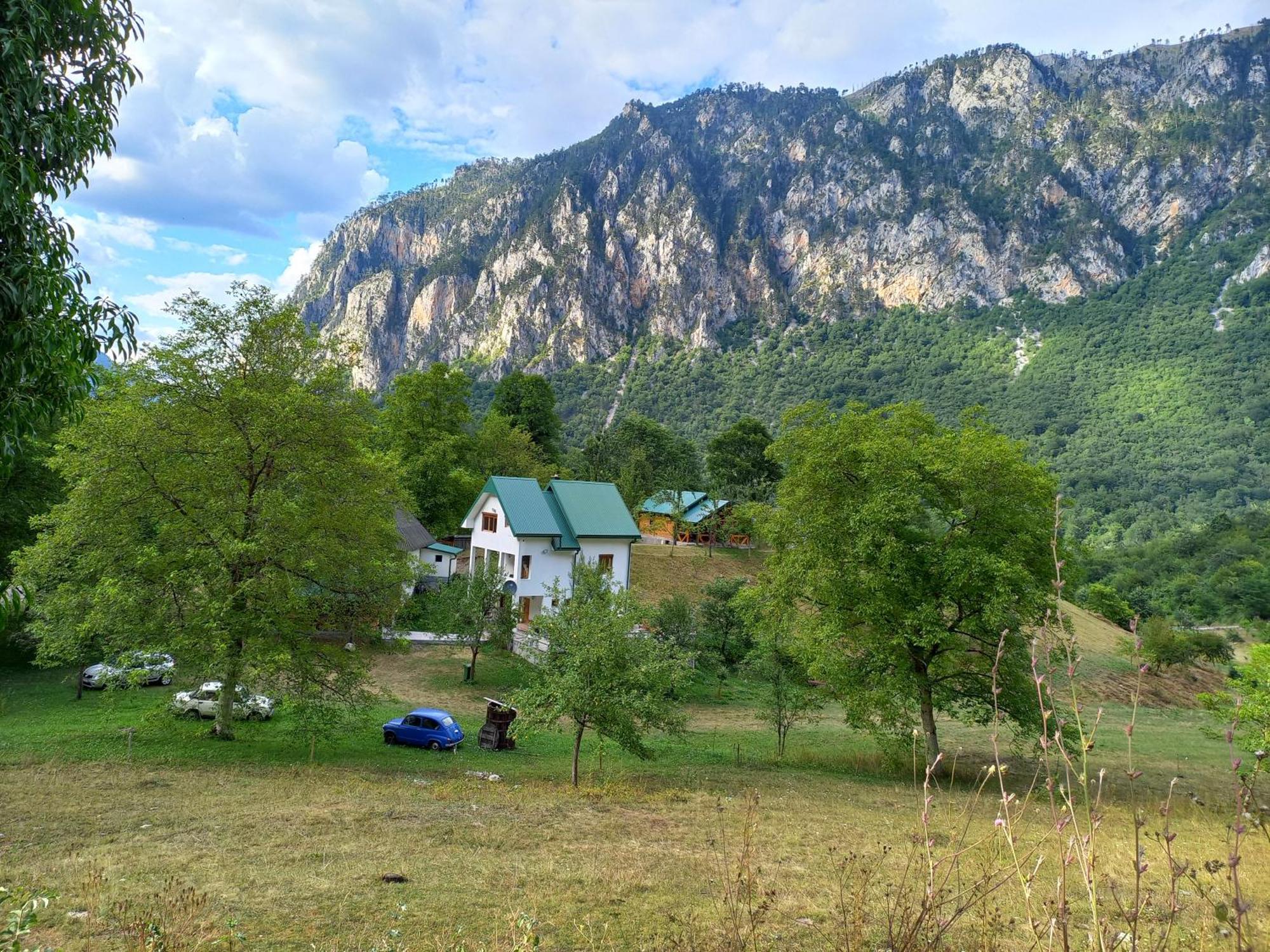 Vila Montana Dobrilovina Exterior photo