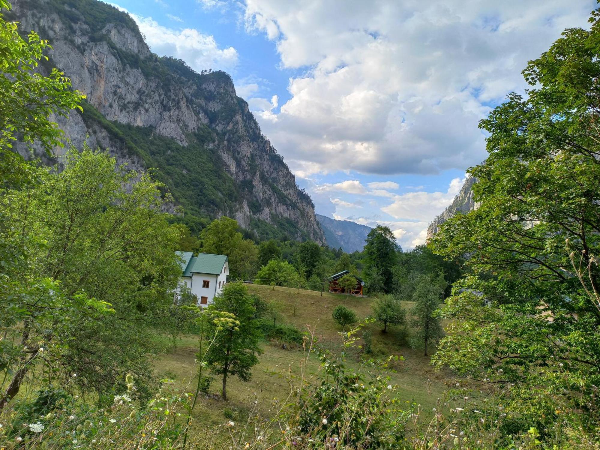 Vila Montana Dobrilovina Exterior photo